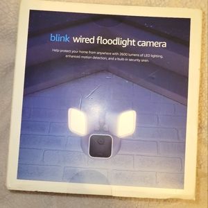 BLINK WIRED FLOODLIGHT CAMERA